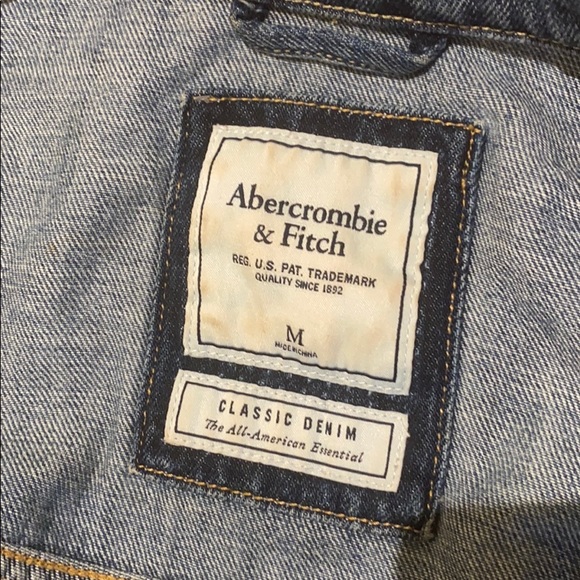 A&F Classic Denim Jacket - Picture 8 of 8
